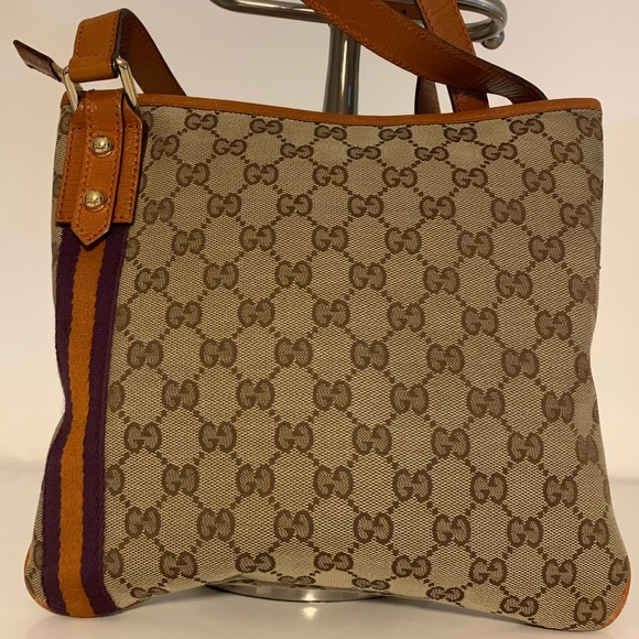 Gucci Handbags - Gucci GG canvas Sherry Line shoulder/crossbody bag